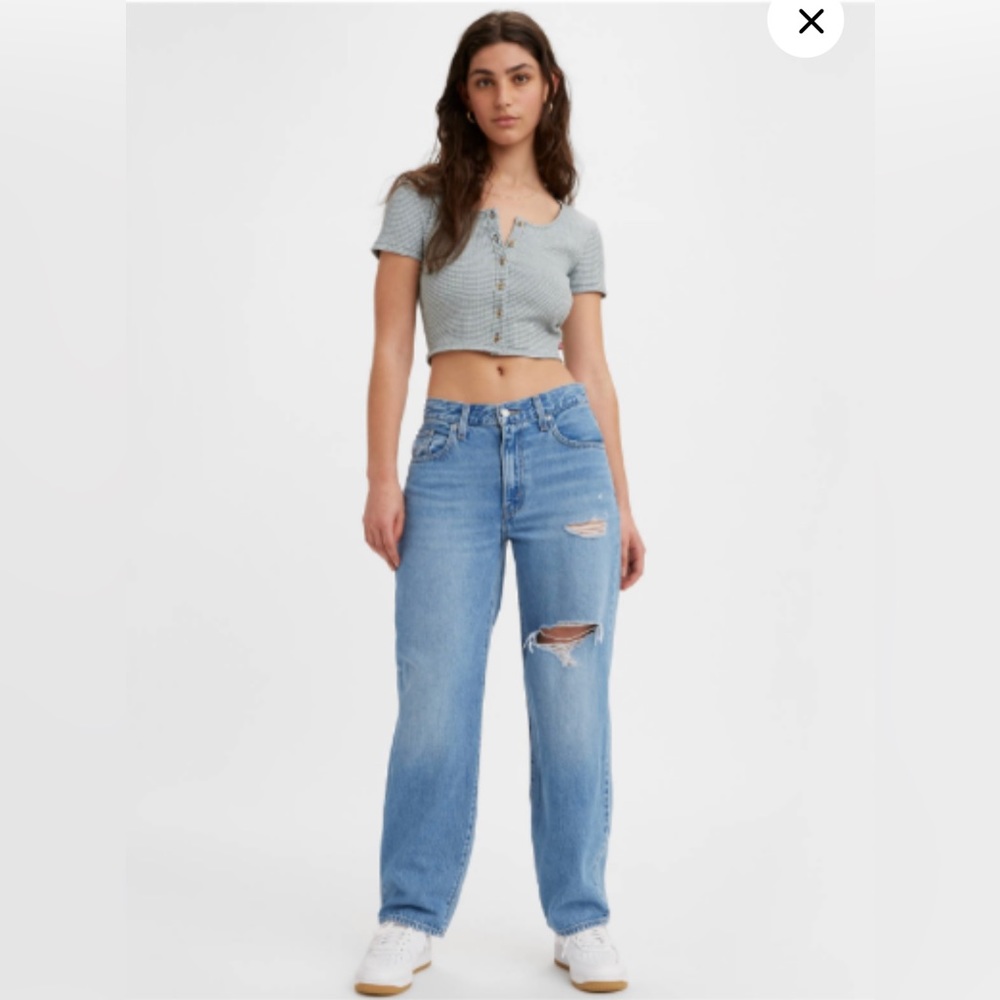 Levi’s baggy dad jeans
